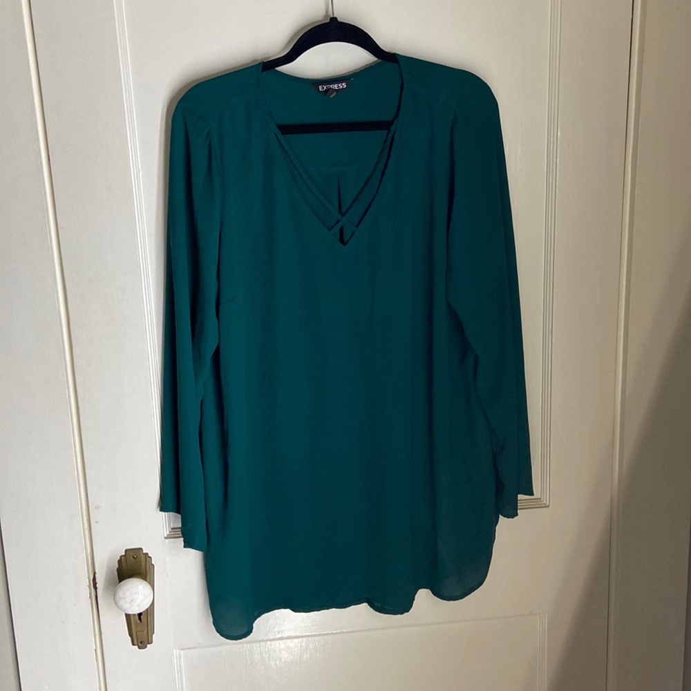 Green blouse XL
